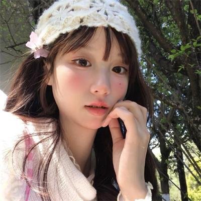 滑板女孩